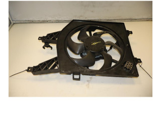 Вентилятор радиатора 214815FA0B Renault Twingo II