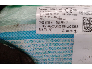 Подушка безопасности двери 5E0880742   Skoda Octavia Mk3 (5E)