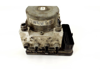 Блок АБС 5Q0614517CG Skoda Superb B8 (3V) 2015 - 2024 года