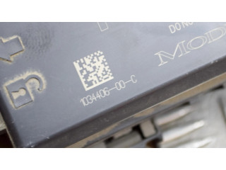 Блок предохранителей 103440600C, 103440500E Tesla Model S