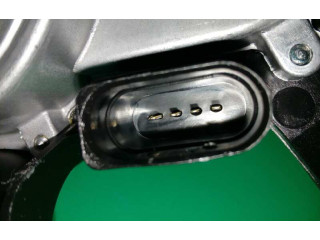 Моторчик заднего дворника 2K5955711, W000066722 Volkswagen Caddy