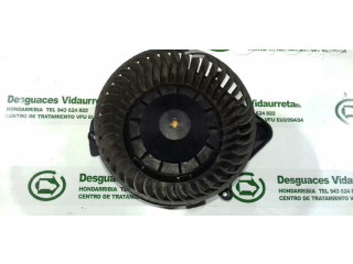 Вентилятор печки    8E1820021E, 983692C   Audi A4 Allroad