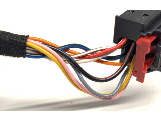 Зеркало электрическое Skoda Octavia Mk3 (5E) 2013 - 2019 года