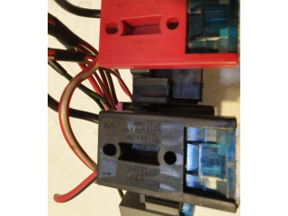 Блок предохранителей 8A0937530, 443951253A   Audi A6 S6 C5 4B    