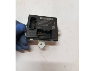 Блок управления дверью 31343044 Volvo S60