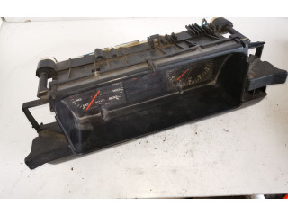 Панель приборов 81117434, 88471066 Audi 80 90 B2