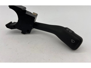 Ручка стеклоочистителей 8L0953503A Audi A3 S3 8L