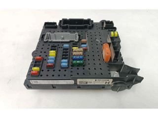 Блок предохранителей 28080156, 30786646   Volvo XC90    