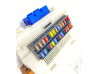 Блок предохранителей 7G9T14C256FA, 30765624AE   Volvo V70    