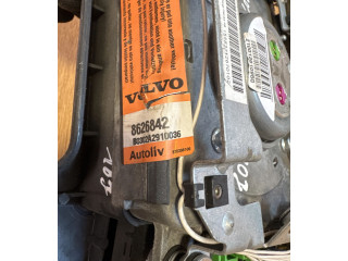 Подушка безопасности водителя 8626842, B0302A2910036   Volvo V70