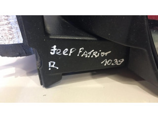 Зеркало электрическое правое Jeep Patriot