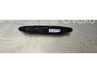 Экран сенсорного экрана парковки PDC A0015425423   Mercedes-Benz GLC C253       