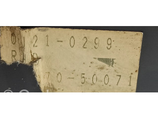   Pojistková skříňka 0J210299   Lexus LS 430 2003