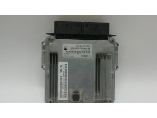 Блок управления двигателя 68328041AA, 0281033582 Jeep Compass