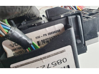Блок предохранителей 08696098 Volvo XC90