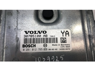 Блок управления двигателя 0281012765, 36002596   Volvo V70