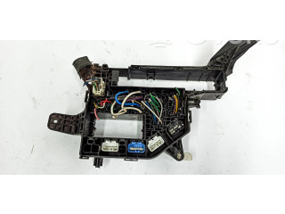 Блок предохранителей  8826332070, 1567001400   Toyota Prius (XW20)    