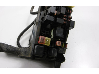 Блок предохранителей Mitsubishi Galant