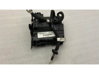 Блок предохранителей 9822465180 Peugeot 3008 II