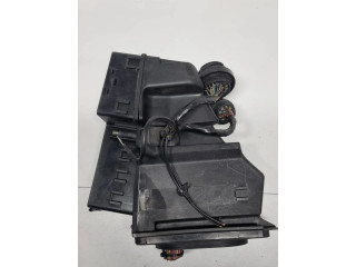   Pojistková skříňka    BMW 3 E36 1997