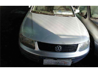 Zpětné zrcátko Volkswagen Passat Alltrack 1997