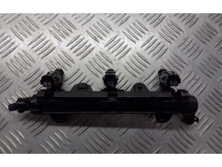 Топливная рампа 03E133320 Skoda Fabia Mk1 (6Y)