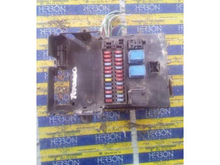 Pojistková skříňka Nissan Terrano 1986