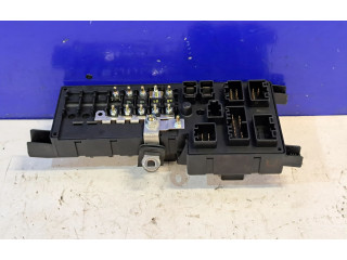 Pojistková skříňka 30728008, 518828108 Volvo XC90 2005