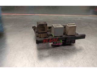 Pojistková skříňka Řídící jednotka BSM 1T1937503A   Volkswagen Caddy 2010