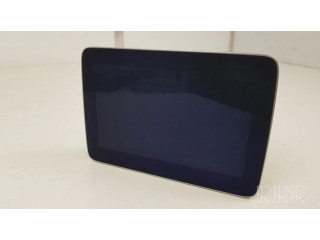 Радио/ проигрыватель CD/DVD / навигация