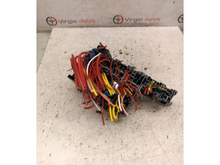 Pojistková skříňka 243805499R, 63570069 Renault Kangoo III 2022