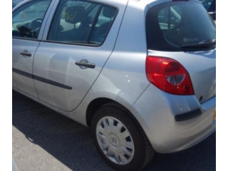 Вентилятор радиатора     7701068310    Renault Clio III 