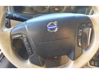 Блок предохранителей    Volvo XC70    