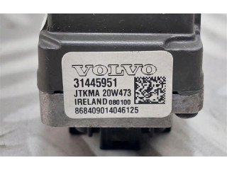 Руль Volvo XC40 - года 31445951