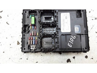 Блок предохранителей HU5T15604ECN Ford Fiesta