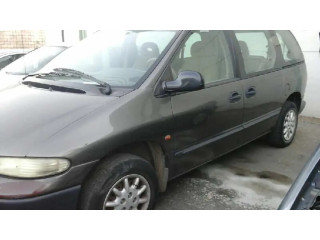 Интеркулер Chrysler Voyager 2.5