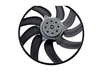 Вентилятор радиатора FC2000, M134986 Audi Q5 SQ5