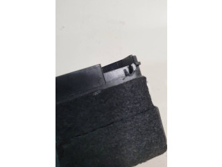 Блок предохранителей  8D2941824   Audi A8 S8 D3 4E    