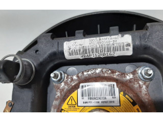 Подушка безопасности водителя    Toyota Yaris