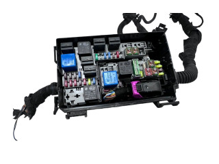 Блок предохранителей  13246936, 13246936   Opel Meriva B    