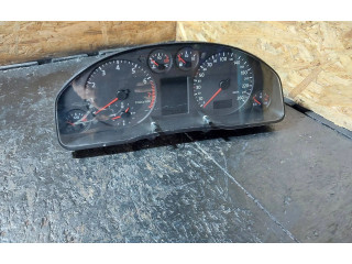 Спидометр (приборный щиток)  4B0919880A   Audi A6 S6 C5 4B 