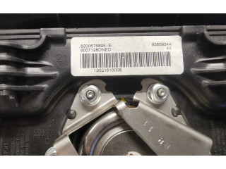 Подушка безопасности водителя 8200676895   Renault Trafic II (X83)