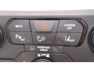 Блок управления климат-контролем    Jeep Renegade