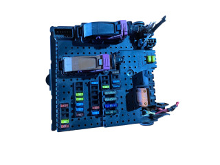 Pojistková skříňka 30728512, 00006521814 Volvo XC90 2007