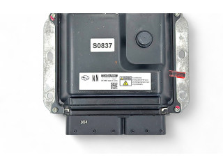 Блок управления двигателя 22611AP841, 2758009843   Subaru Legacy