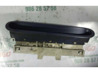 Экран/ дисплей / маленький экран Renault Twingo I