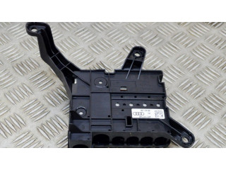 Блок предохранителей 4KE937548 Audi E-tron GT