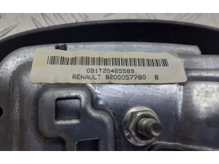 Подушка безопасности водителя 8200057780   Renault Clio III