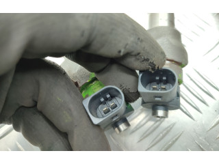 Комплект форсунок 04L130277AC, 0445110469 Skoda Octavia Mk3 (5E) CLHA