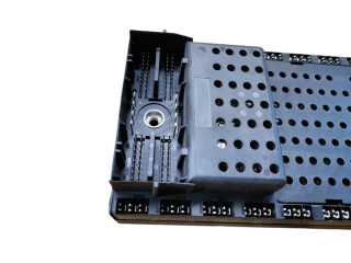 Блок предохранителей 08696098, 08696040   Volvo XC90    